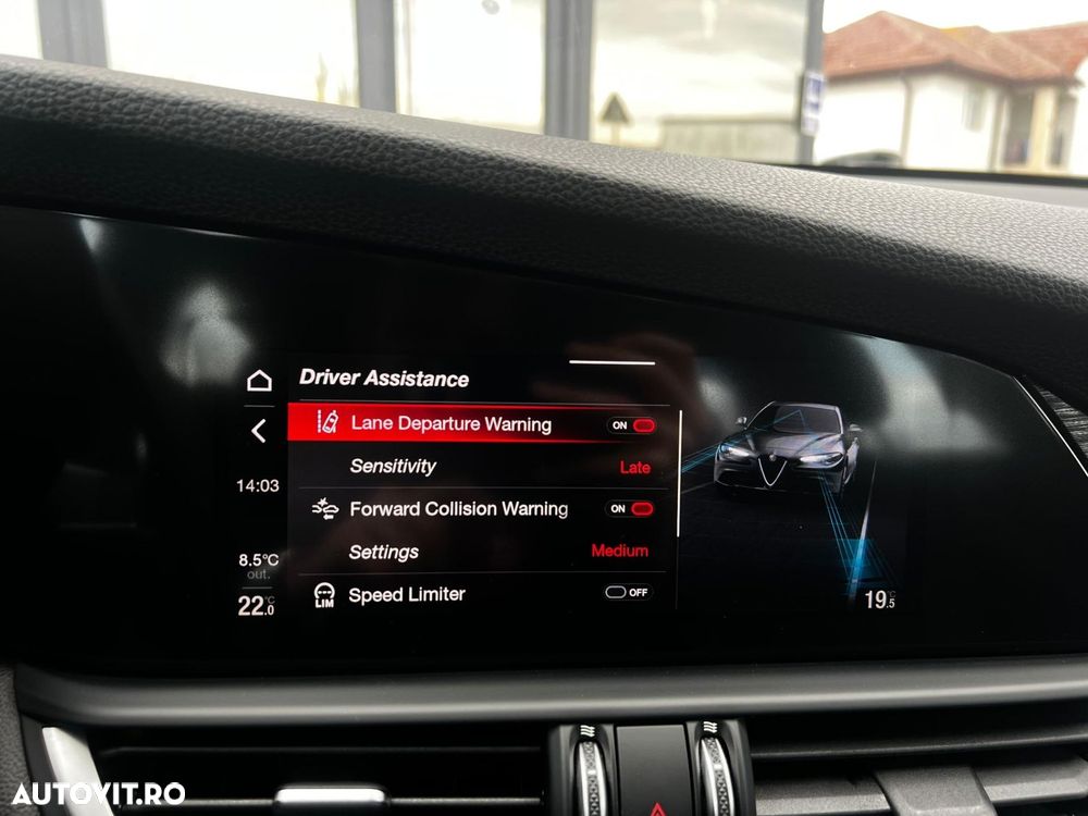 Alfa Romeo Giulia - 22