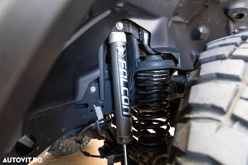 Jeep Gladiator 3.0L V6 Diesel AT8 4x4 264 CP Overland - 19
