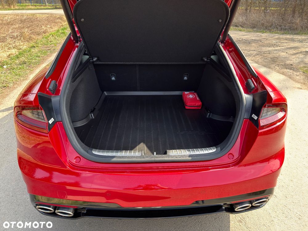 Kia Stinger 2.0 T-GDI GT Line - 3
