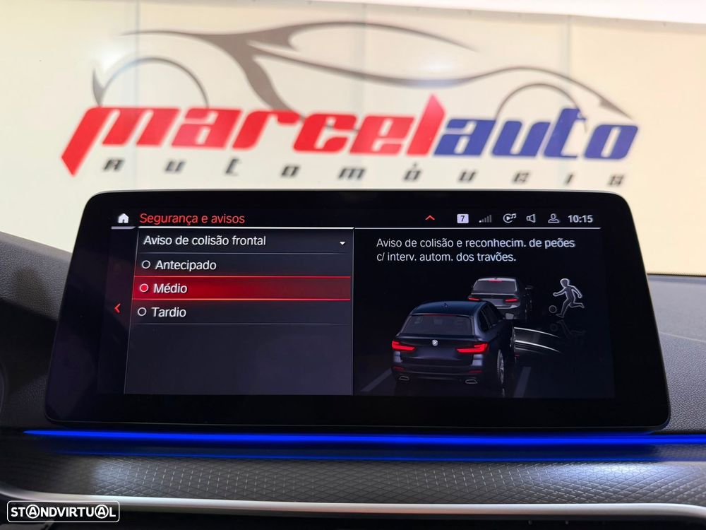 BMW 520 d Pack Desportivo M Auto - 46