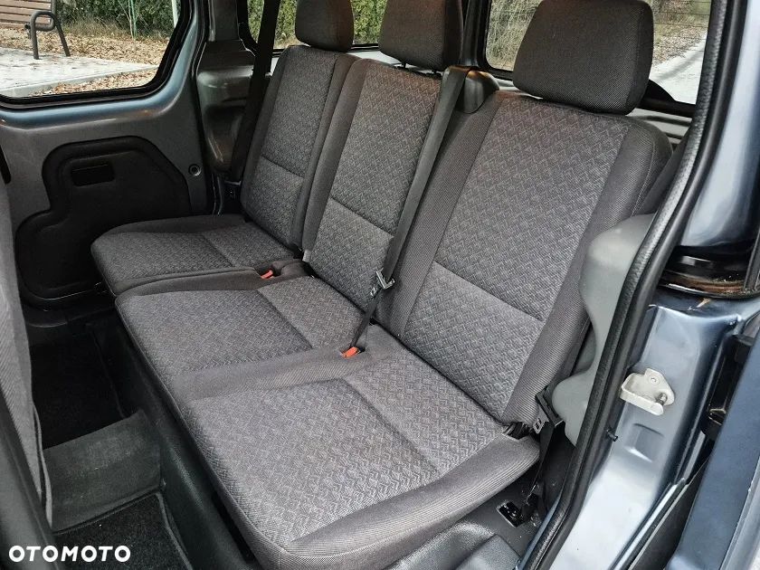 Ford Tourneo Connect (Lang) Trend - 13