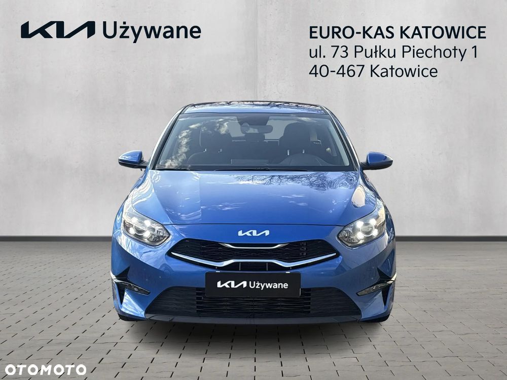 Kia Ceed - 8