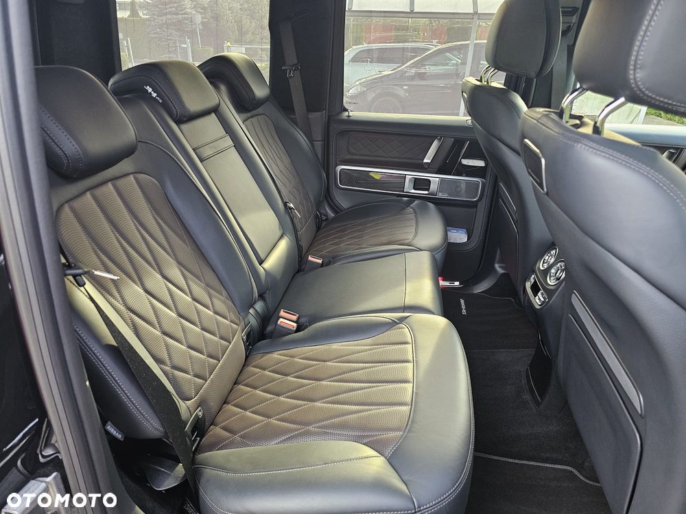 Mercedes-Benz Klasa G 400 d - 27