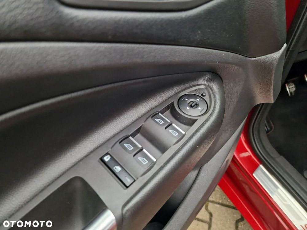 Ford Kuga 1.5 EcoBoost FWD ST-Line - 25