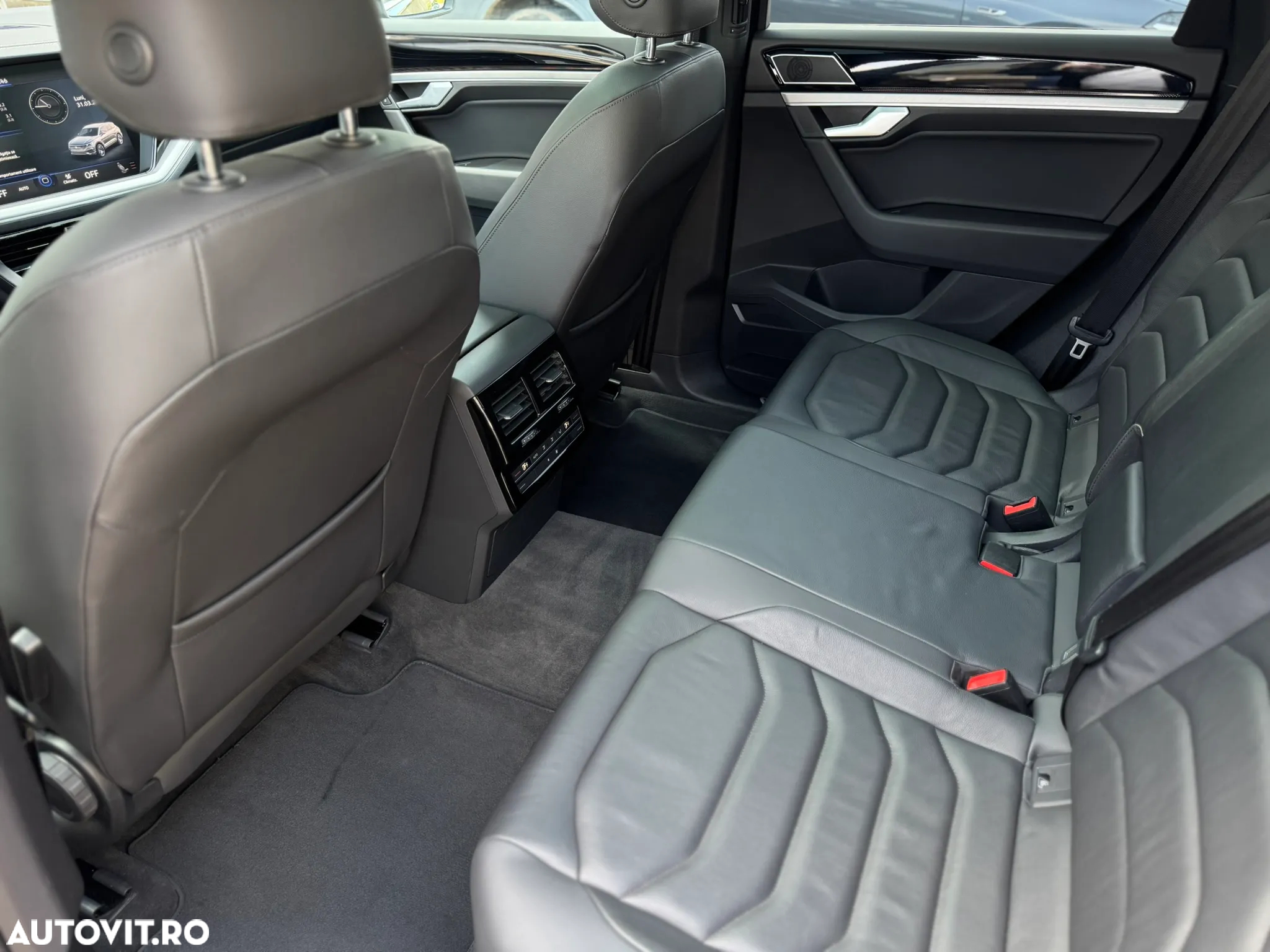 Volkswagen Touareg V6 TDI Elegance - 16