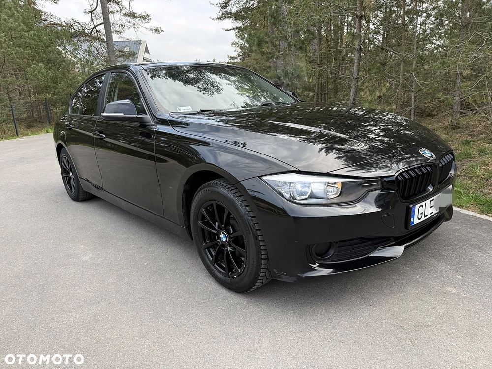 BMW Seria 3 318d - 8