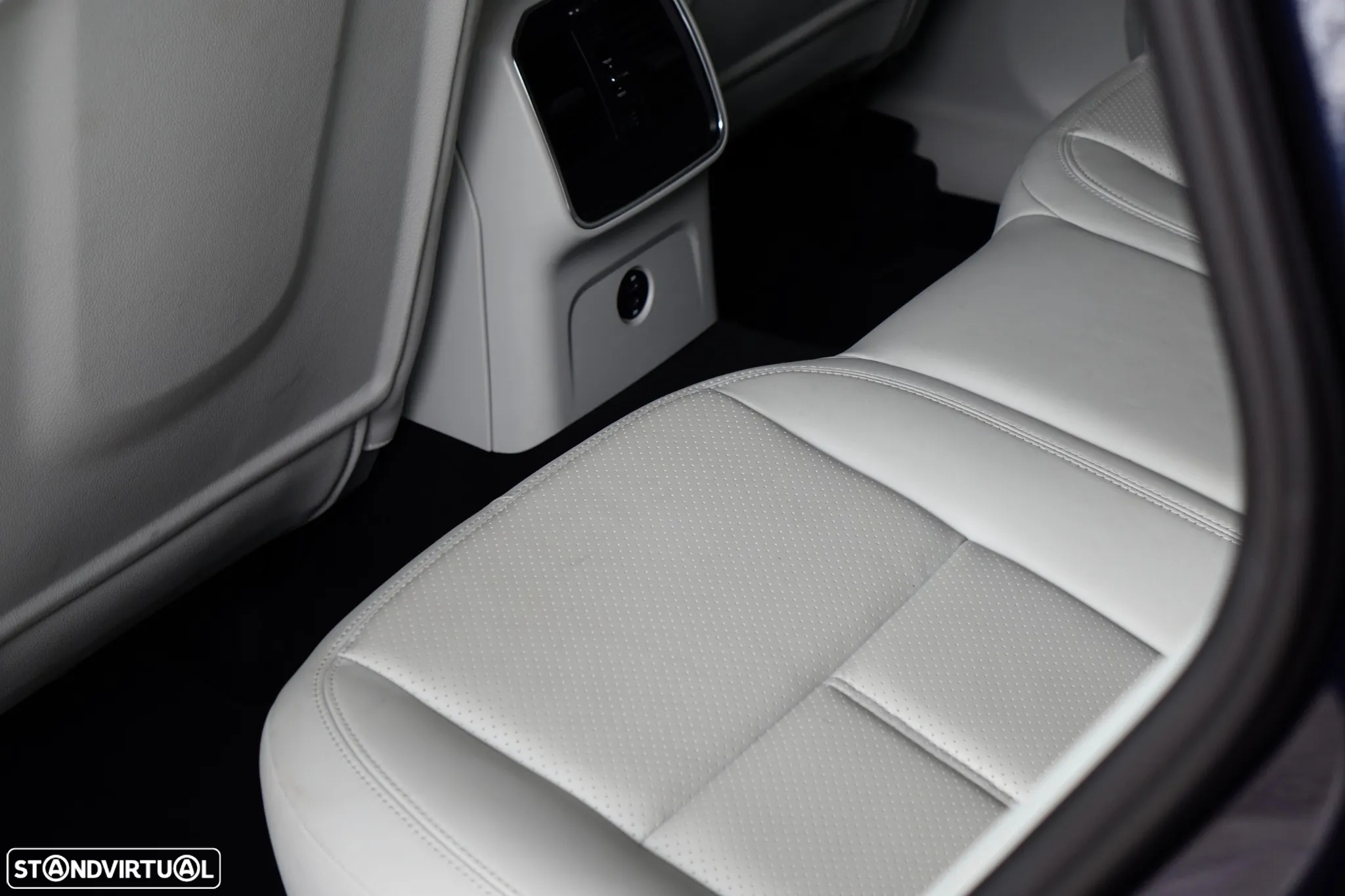 Porsche Macan Standard - 9