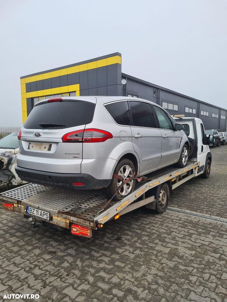Dezmembram Ford S Max 2.0 diesel din 2009 - 2