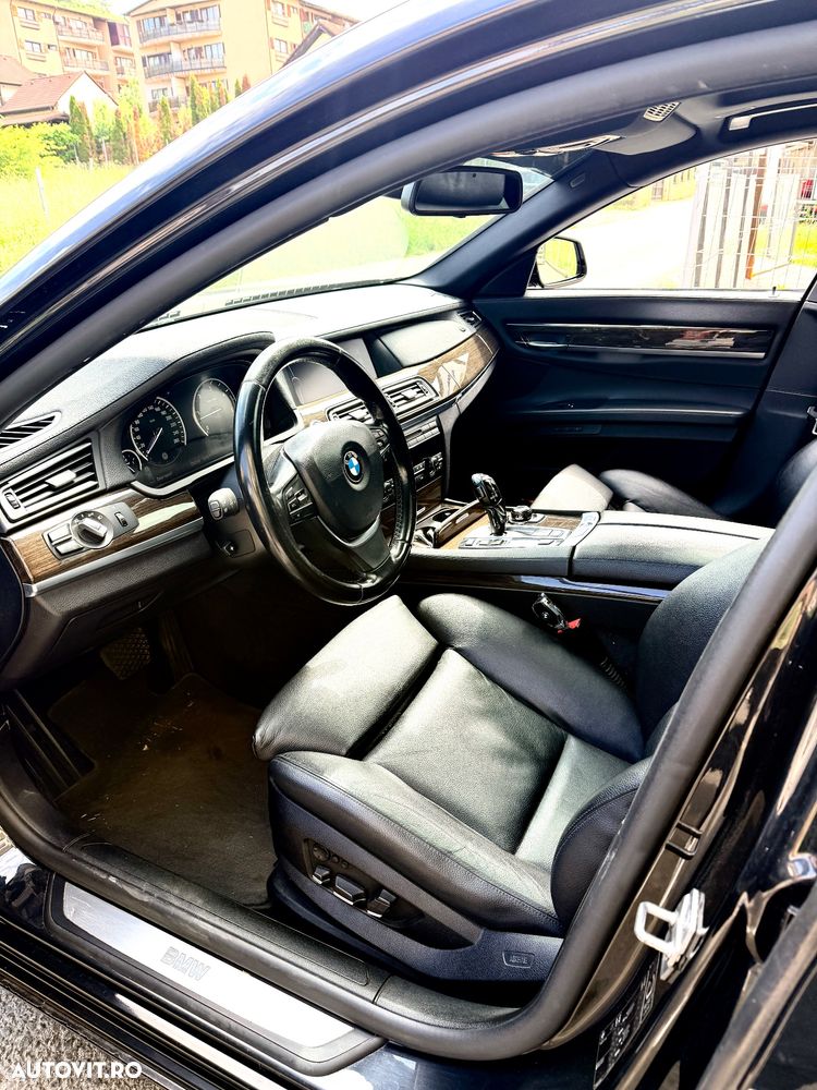 BMW Seria 7 730d Aut. - 10