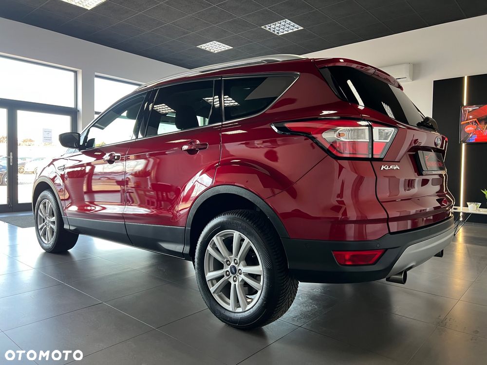 Ford Kuga - 4