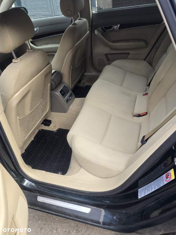 Audi A6 Avant 2.4 Multitronic - 5