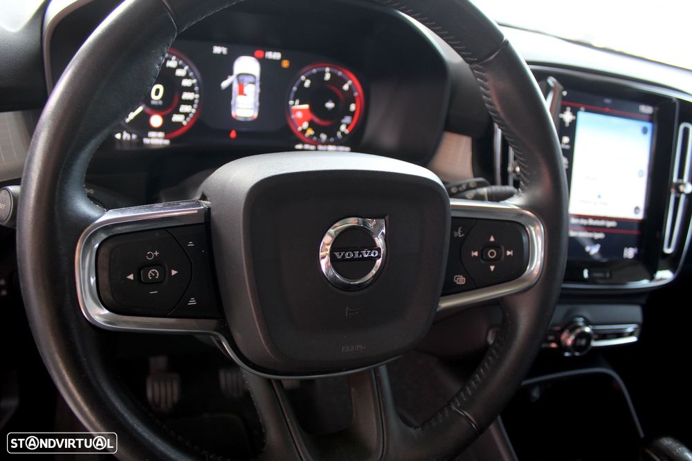 Volvo XC 40 2.0 D3 Momentum - 15