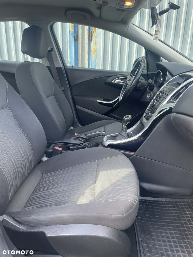Opel Astra 1.7 CDTI Cosmo - 23