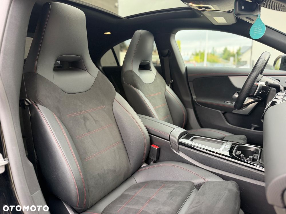 Mercedes-Benz CLA 250 4Matic 8G-DCT Edition AMG Line - 26