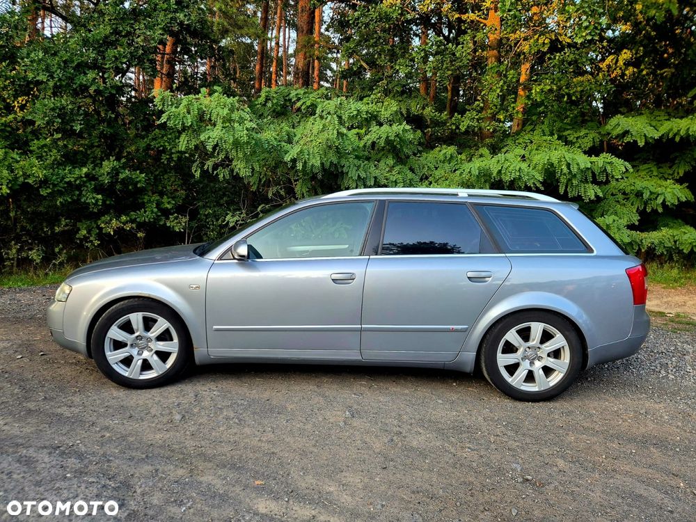 Audi A4 Avant 2004 photo 3