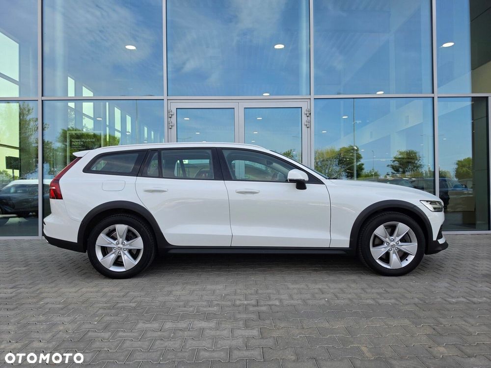 Volvo V60 Cross Country D4 AWD - 7