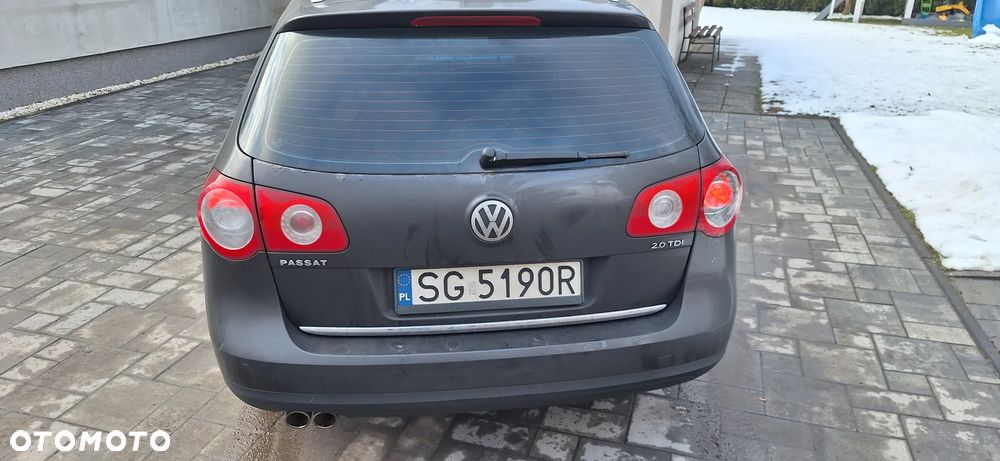 Volkswagen Passat - 3