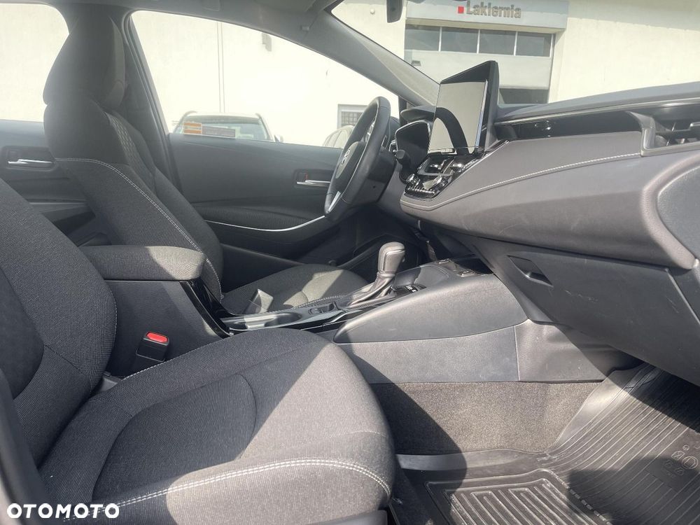 Toyota Corolla - 9