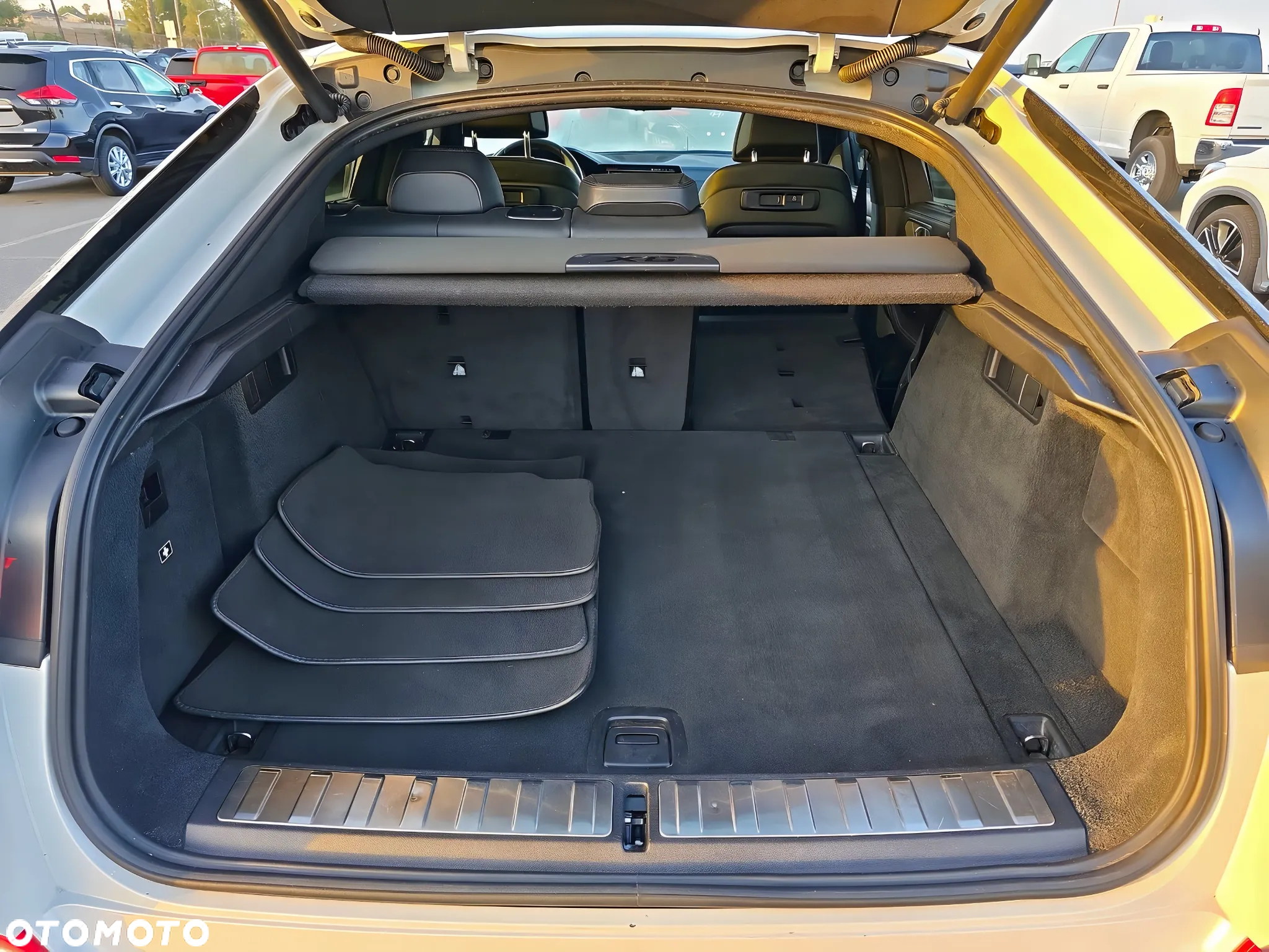 BMW X6 M50i - 14