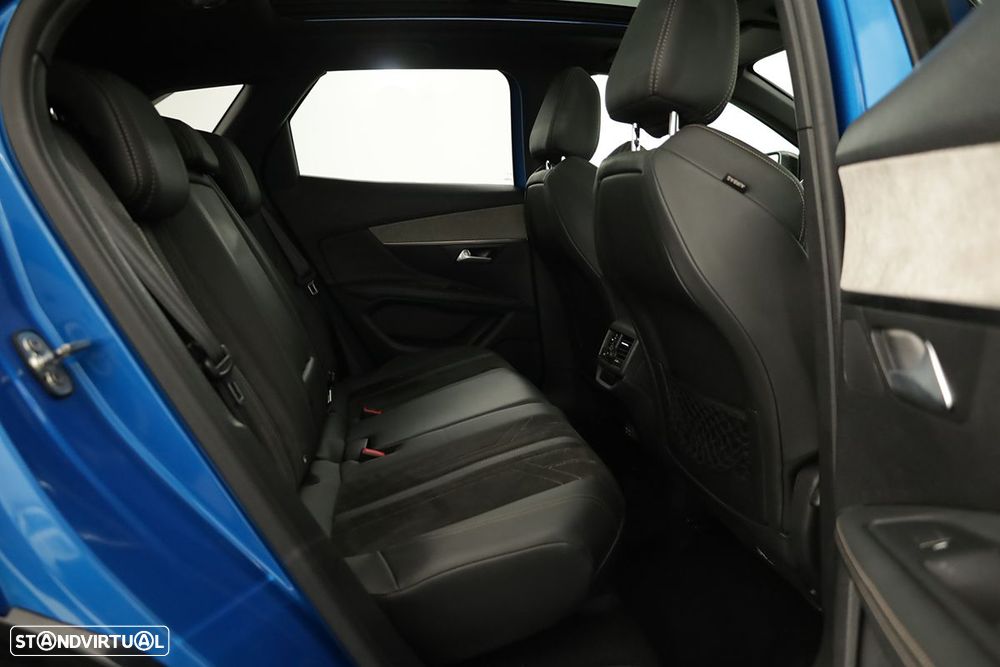Peugeot 3008 1.5 BlueHDi GT Pack EAT8 - 23