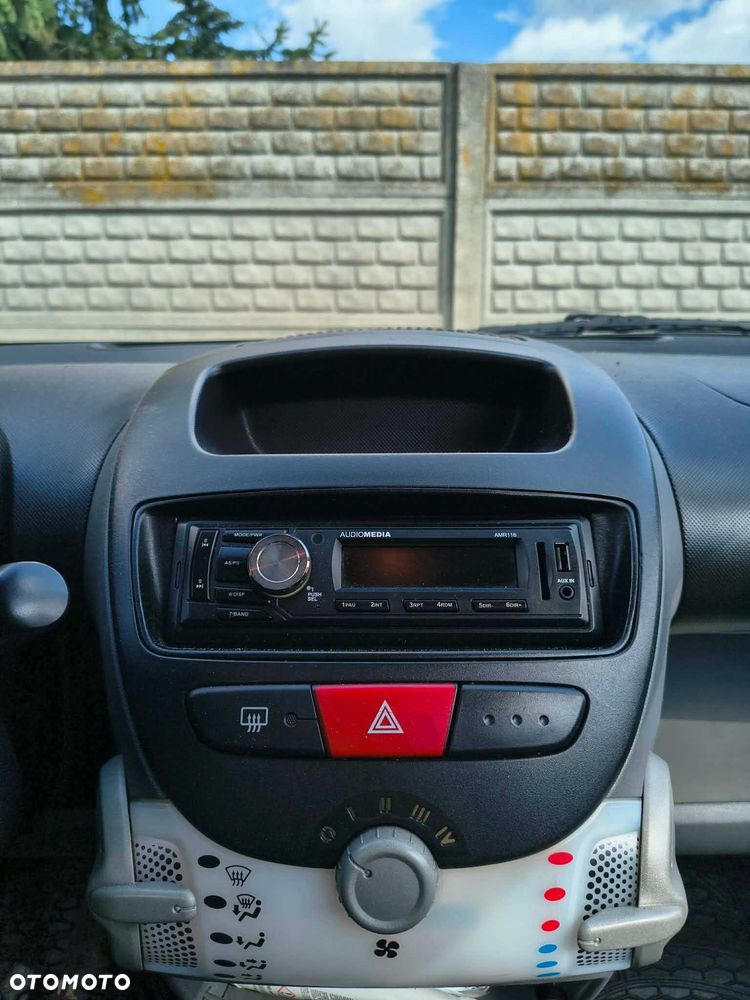 Peugeot 107 - 5