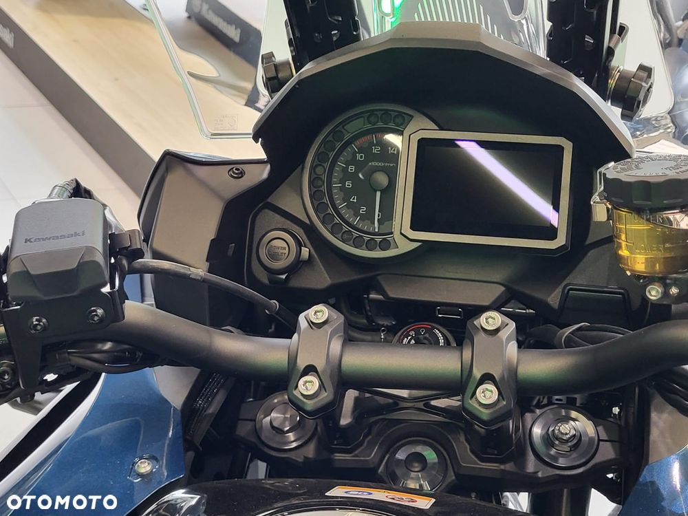 Kawasaki Versys 1000 - 11