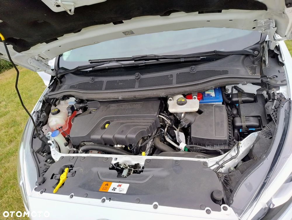 Ford S-Max - 21