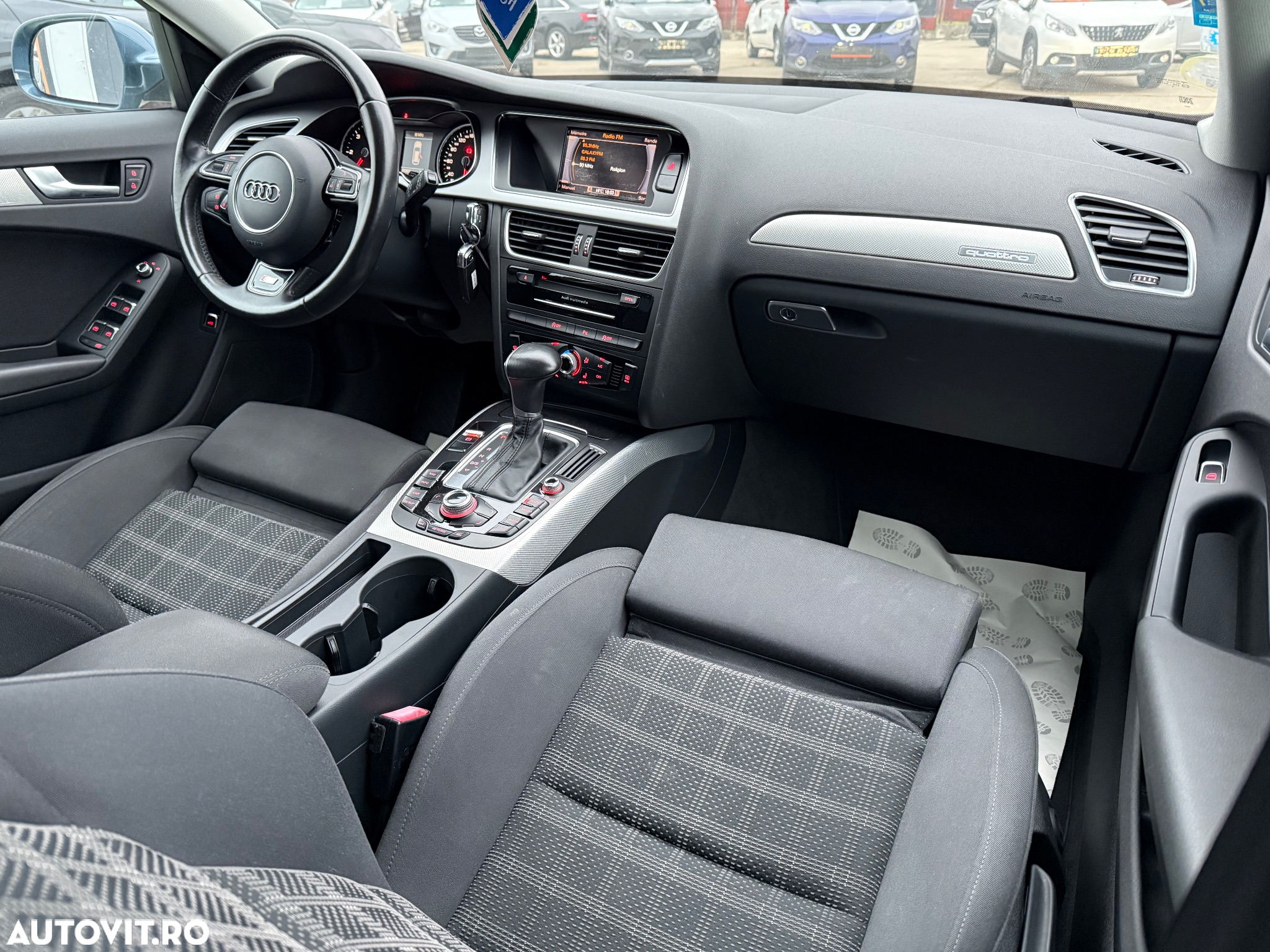 Audi A4 Avant 2.0 TDI quattro S tronic Sport - 8