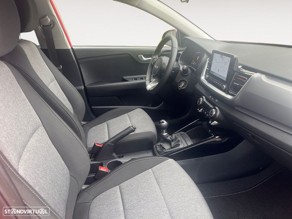 Kia Stonic 1.2 MPi Dynamic - 15