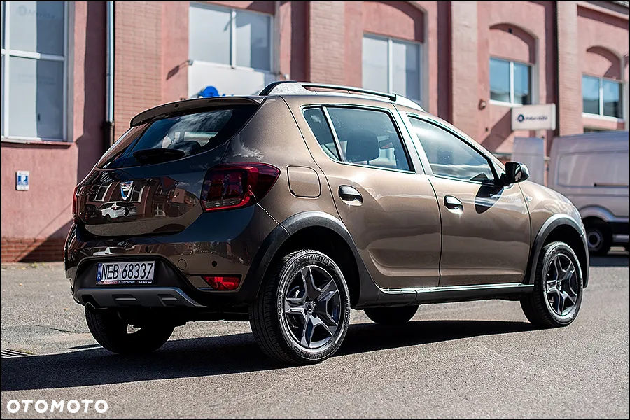 Dacia Sandero Stepway TCe 90 S&S Prestige - 9