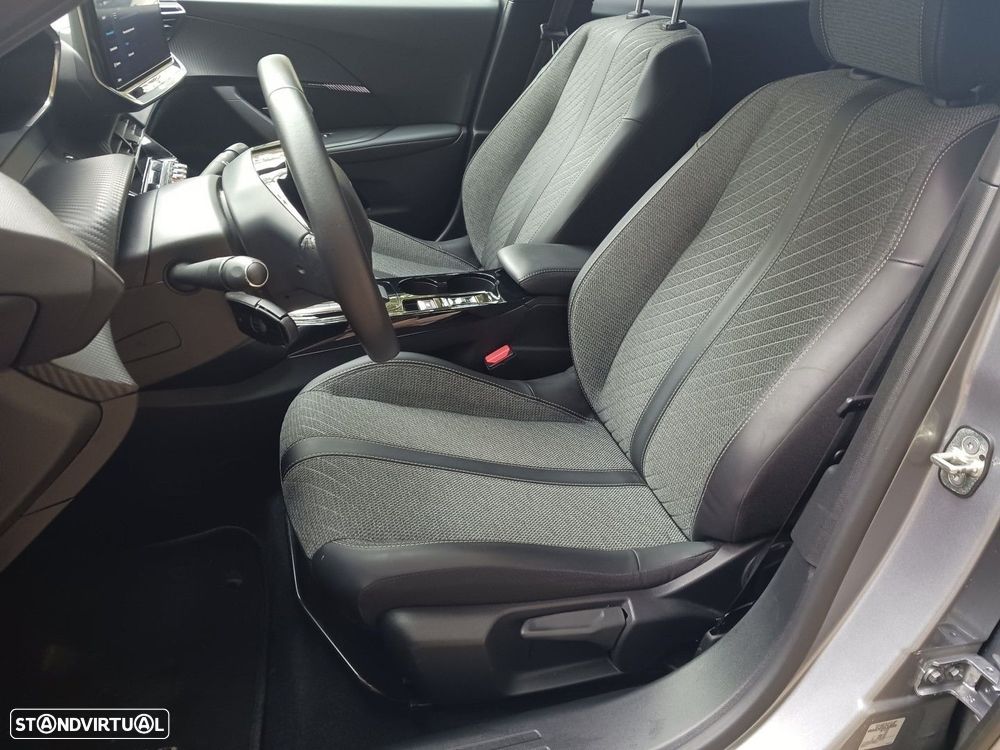 Peugeot e-2008 50 kWh Allure Pack - 29