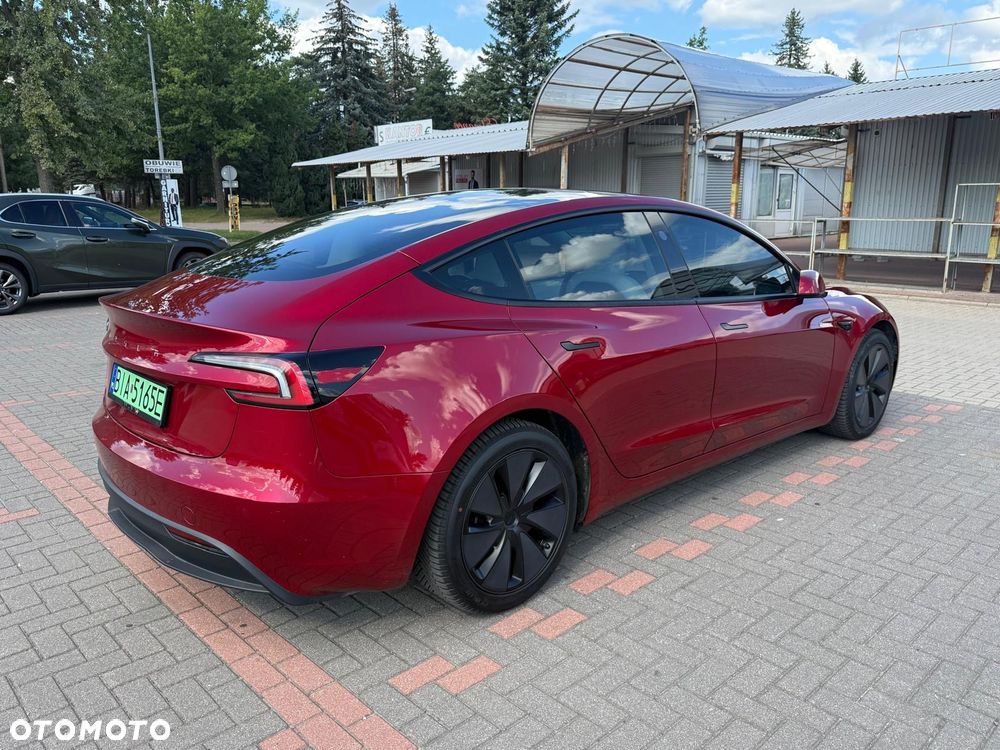 Tesla Model 3 - 16