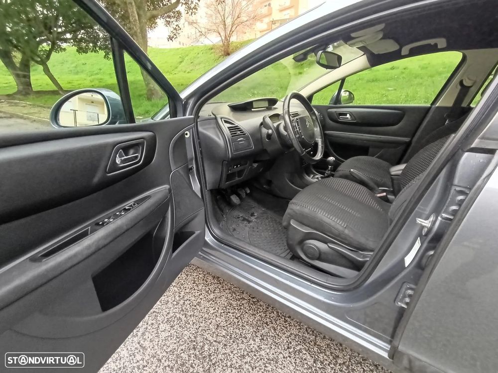 Citroën C4 1.6 HDi Exclusive - 14