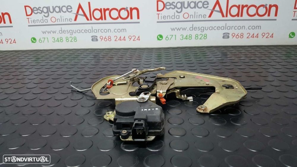 FECHADURA PORTA TRASEIRA DIREITA KIA CARNIVAL II 2.9 CRDI LX - 1