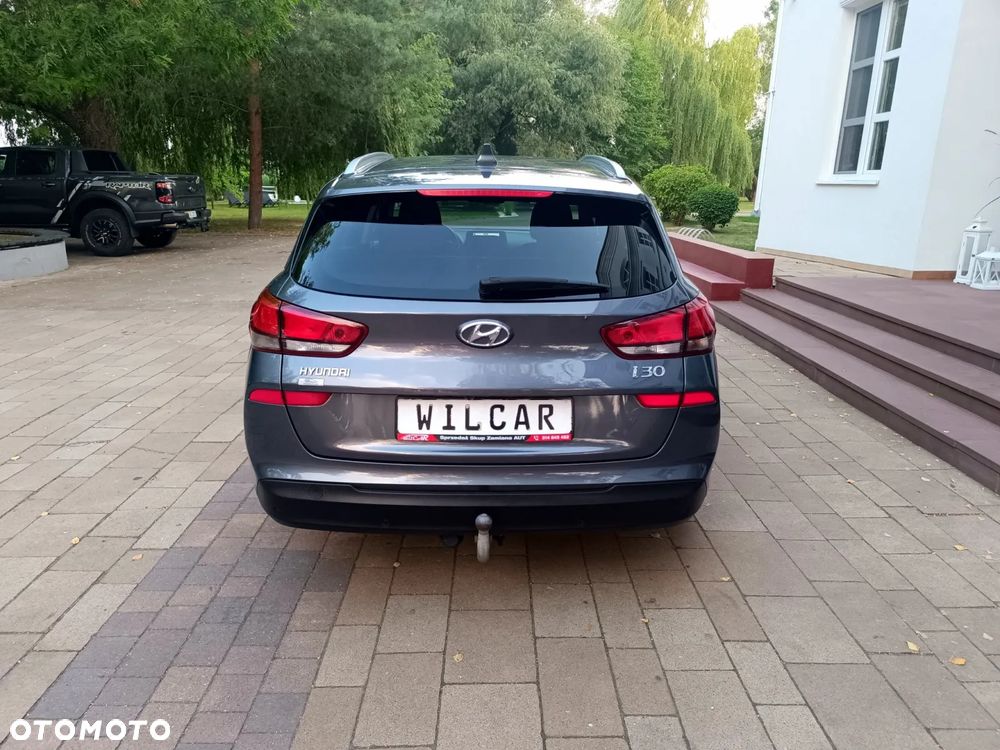 Hyundai i30 1.6 CRDI Passion - 18