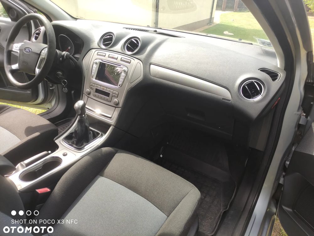 Ford Mondeo - 4