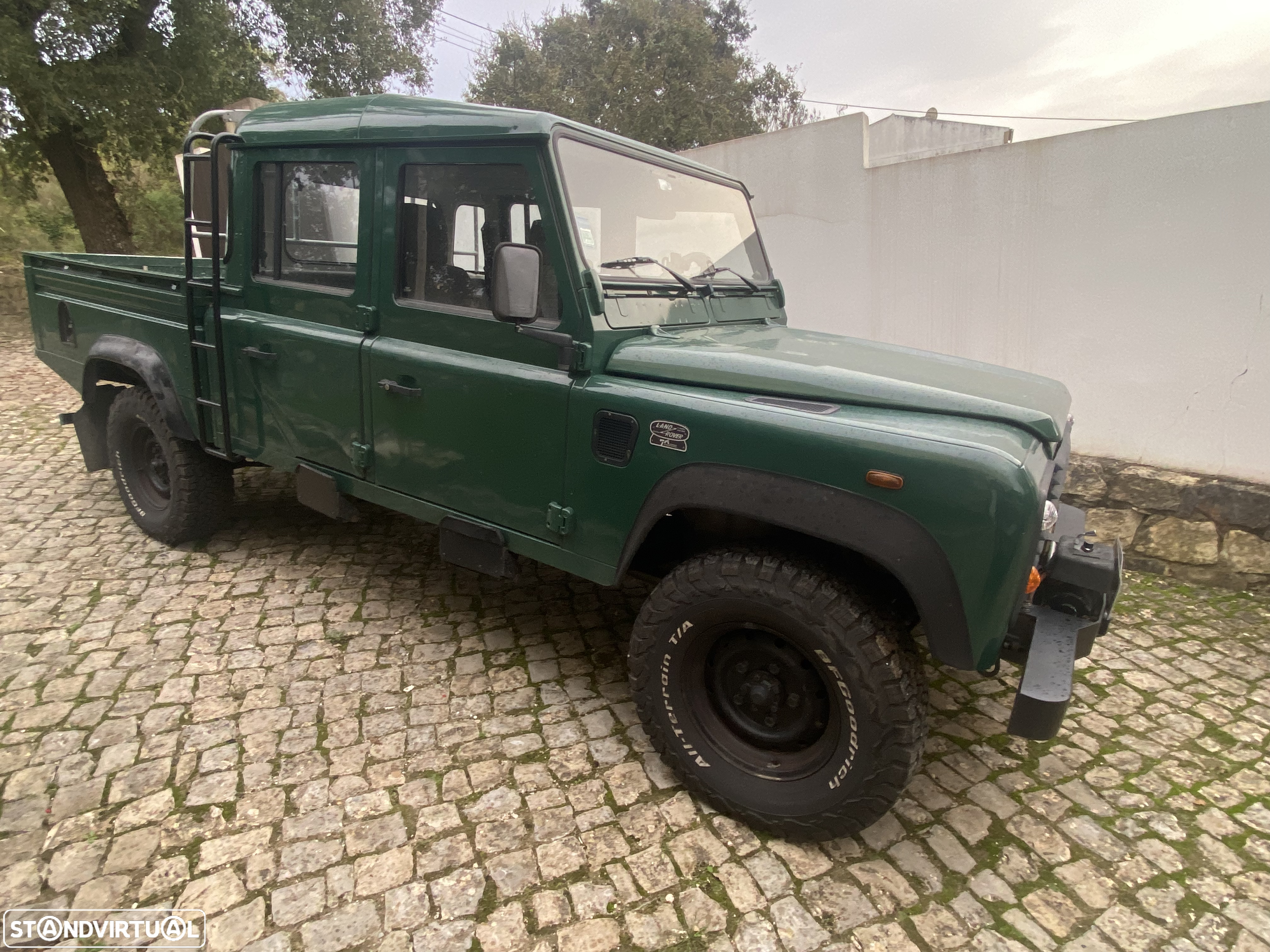 Land Rover Defender 130 CD 2.5 Td5 E - 9