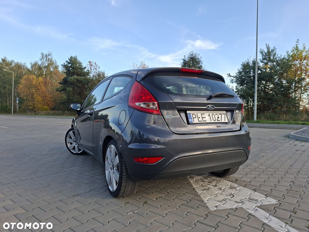 Ford Fiesta - 5