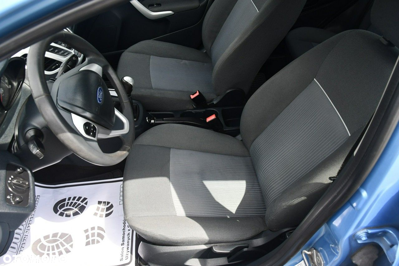 Ford Fiesta - 14