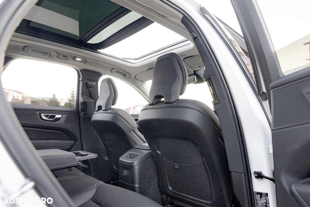 Volvo XC 60 Recharge T6 Twin Engine eAWD Inscription Expression - 21