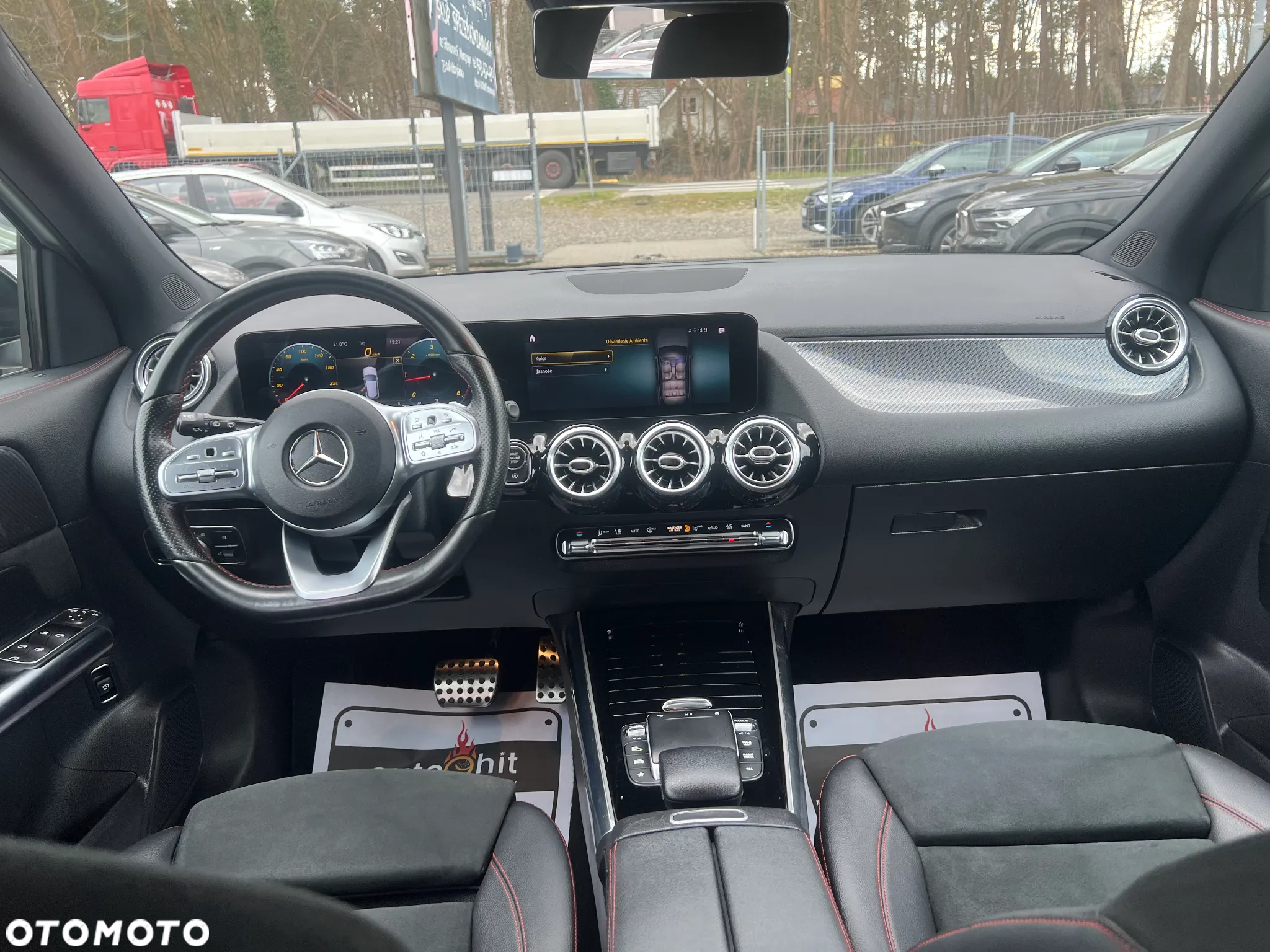 Mercedes-Benz GLA 200 d AMG Line - 26