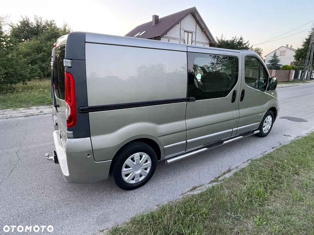 Opel Vivaro - 13