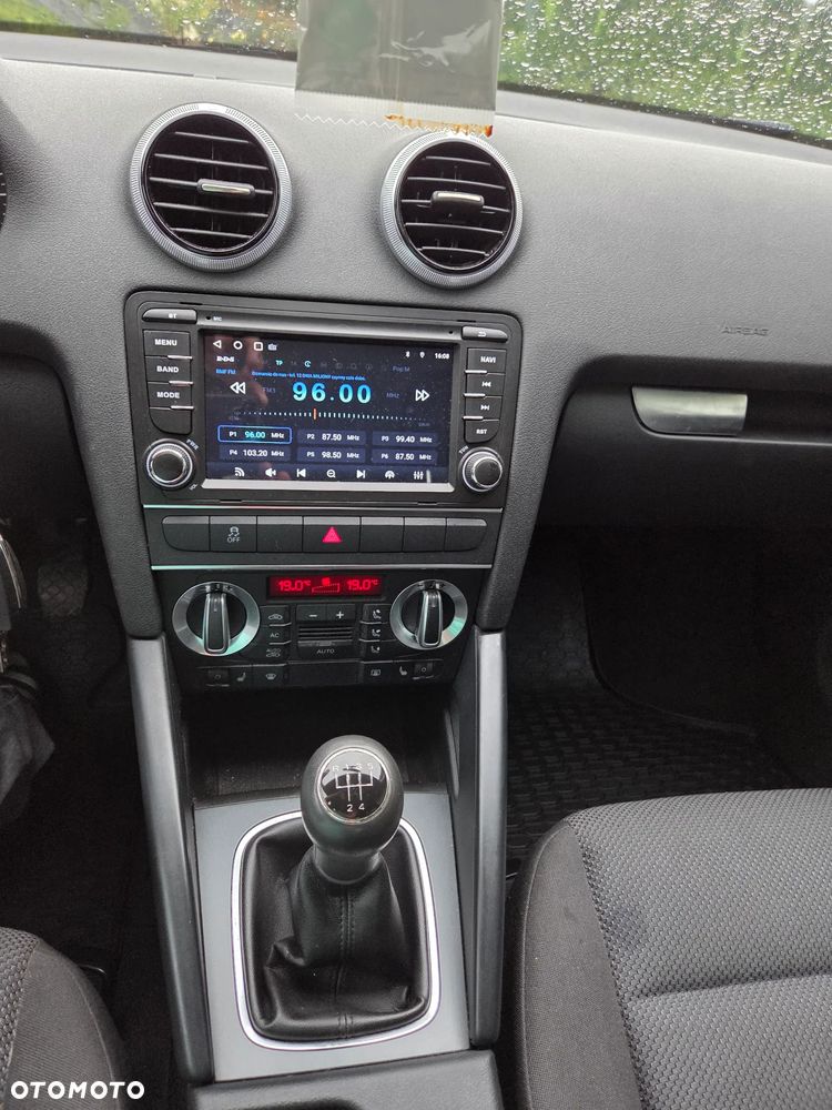 Audi A3 Sportback 1.6 Ambition - 19