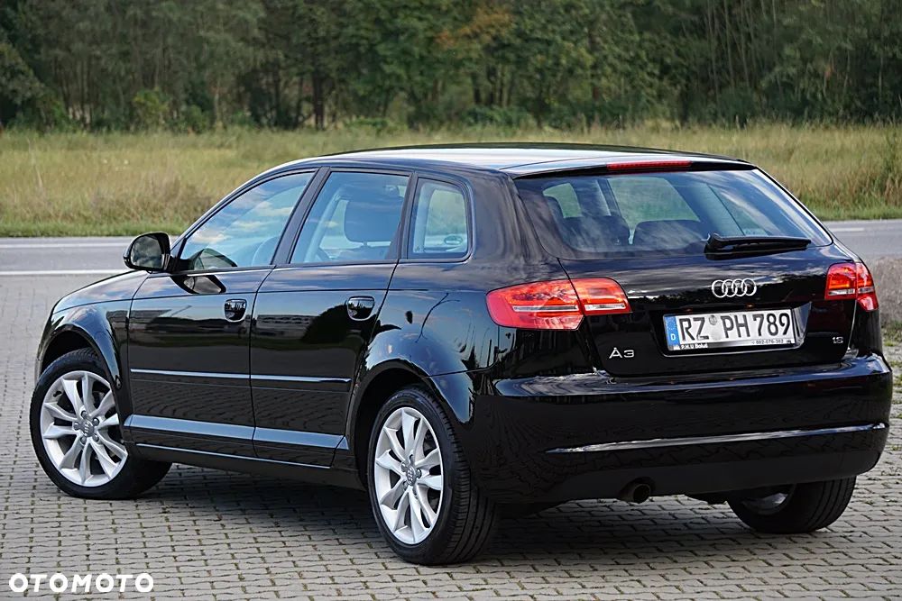 Audi A3 Sportback - 11