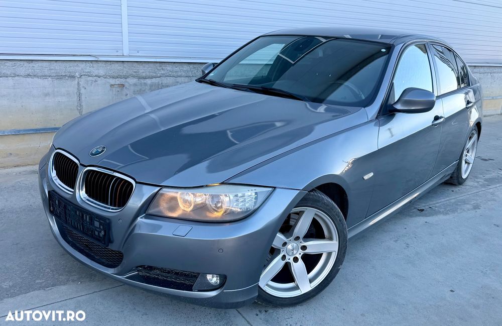 BMW Seria 3 320d DPF Aut. Edition Exclusive - 12