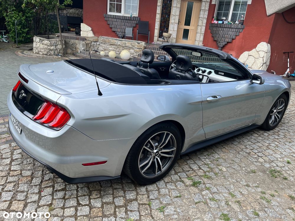 Ford Mustang Cabrio 2.3 Eco Boost - 2