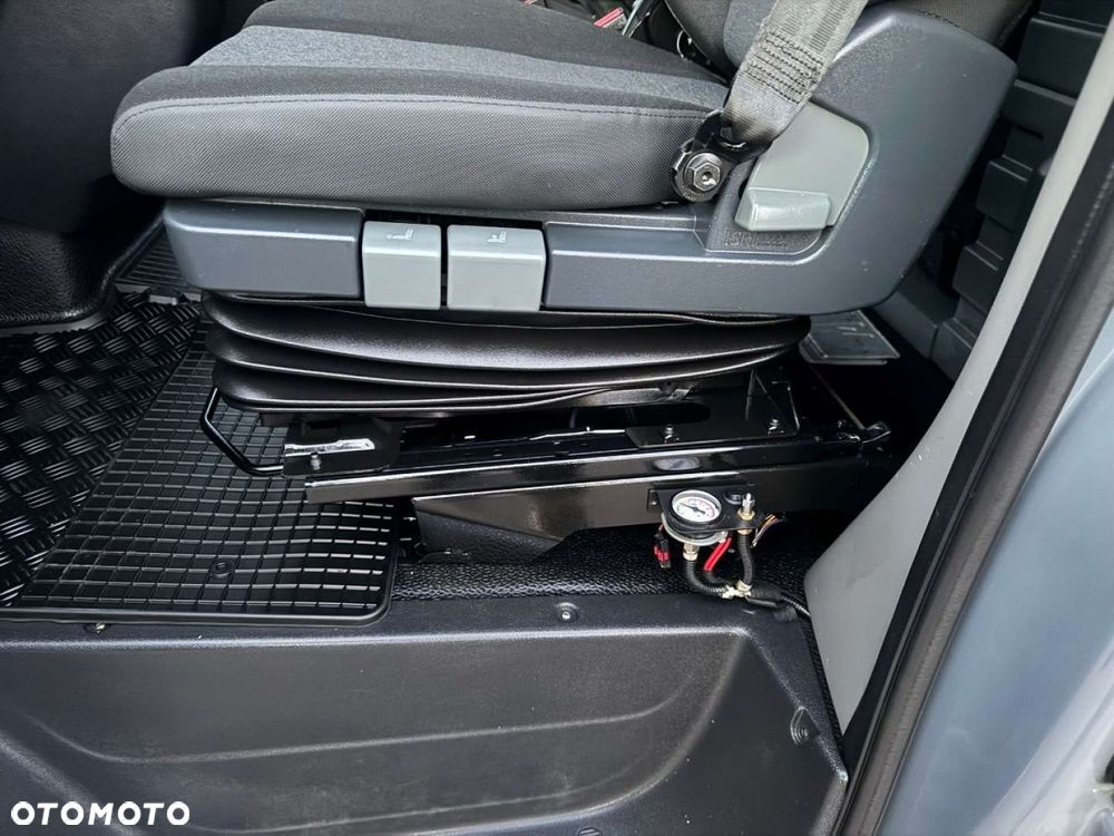 Renault Master 10 europalet Serwisowany Bezwypadkowy - 37