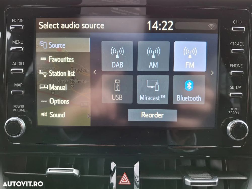 Toyota Corolla 1.8 Hybrid Business Edition - 17