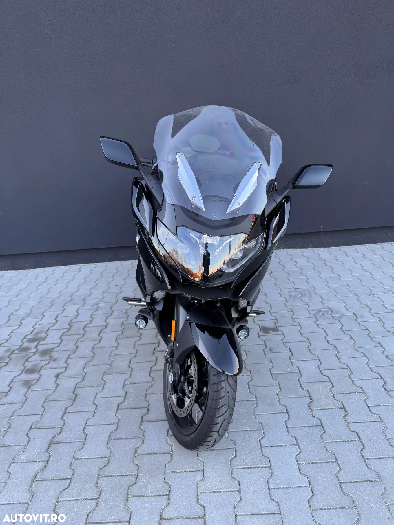 BMW K1600 Grand America - 2