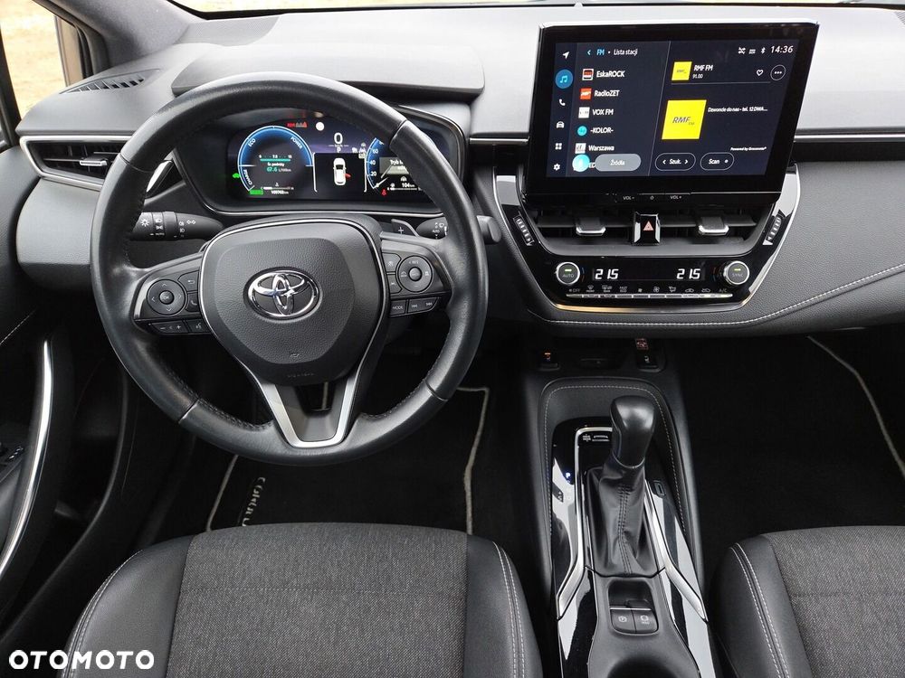 Toyota Corolla - 13